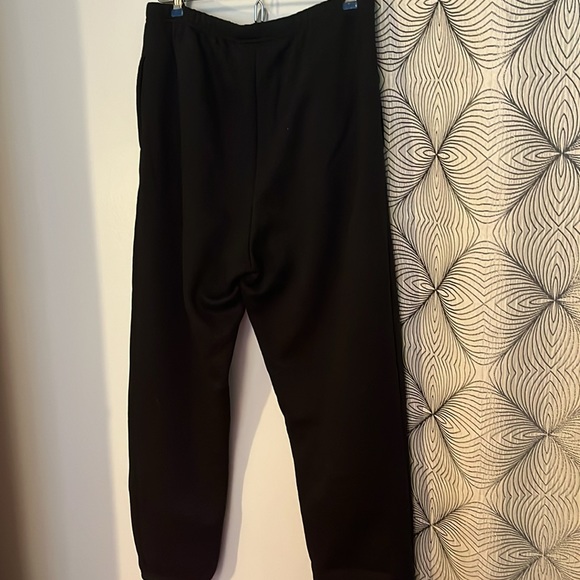 Brunette the Label Self Care Club sweatpants - Picture 3 of 4